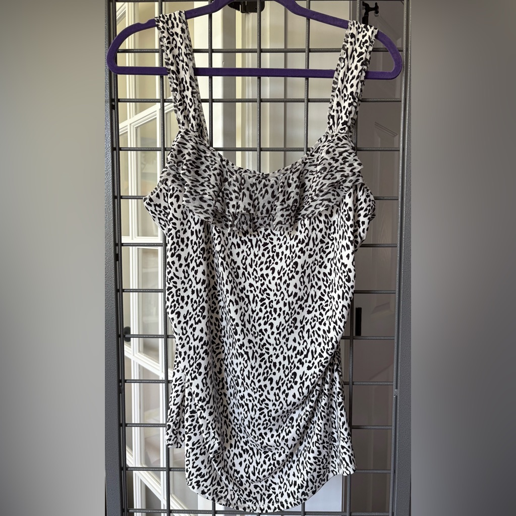 White House Black Market Black And White Animal Print Tank Top